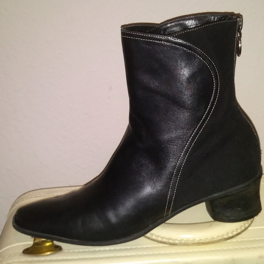 Circa Joan and David size 7.5
